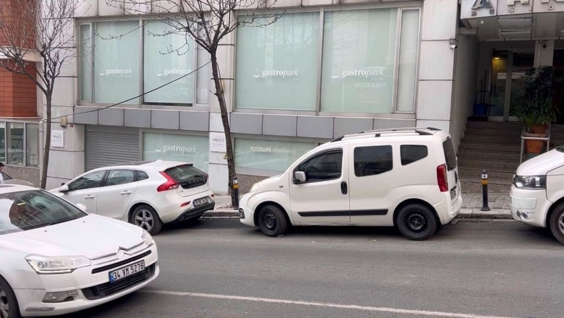 İstanbul'un Göbeğinde Kanlı Pusu: Katil En Yakını Çıktı - Resim : 1