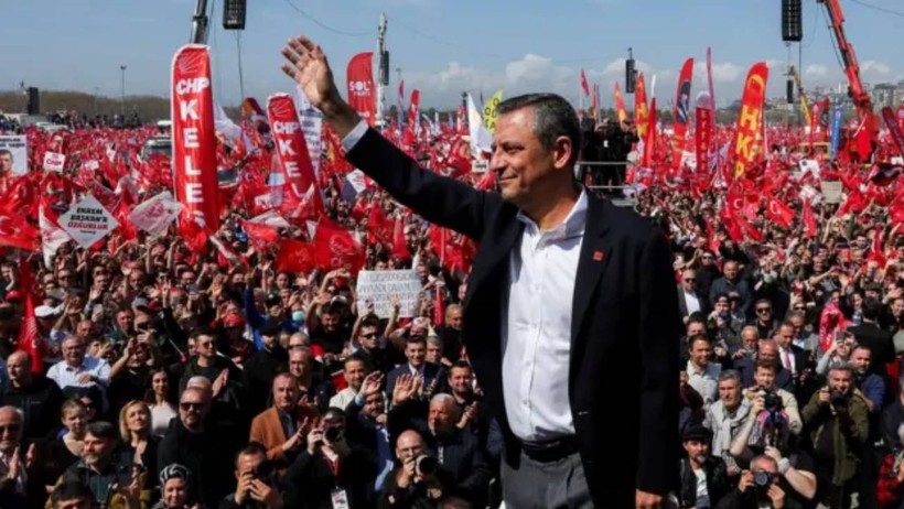 İktidara Yakın Yazardan Dilek İmamoğlu Çıkışı: 'Diploma Sorunu Yok, Aday Olarak Fark Yaratır' - Resim : 2