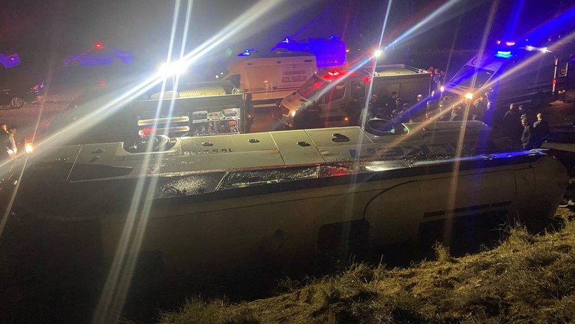 Çankırı'da Aynı Fabrikaya Ait İki Otobüs Farklı Saatlerde Kaza Yaptı: Çok Sayıda Yaralı Var - Resim : 2