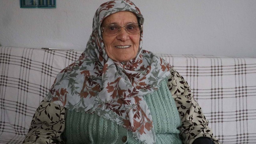 Torununa Terlikle Vurdu, Hapis Cezası Aldı: 'Anne Terliği Silahmış, Nereden Bileyim' - Resim : 2