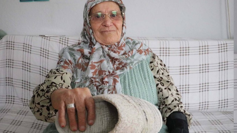 Torununa Terlikle Vurdu, Hapis Cezası Aldı: 'Anne Terliği Silahmış, Nereden Bileyim' - Resim : 1