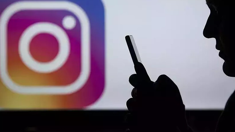 Ünlülerin Sosyal Medyada Yeni Rotası, Ne Instagram Ne de X, Artık Herkes Orada - Resim : 1
