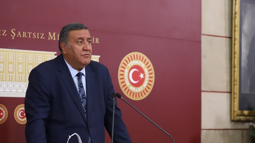 CHP’li Ömer Fethi Gürer’den İktidara ‘Limon’ Çıkışı: 'Eline Yüzüne Bulaştırdı' - Resim : 1