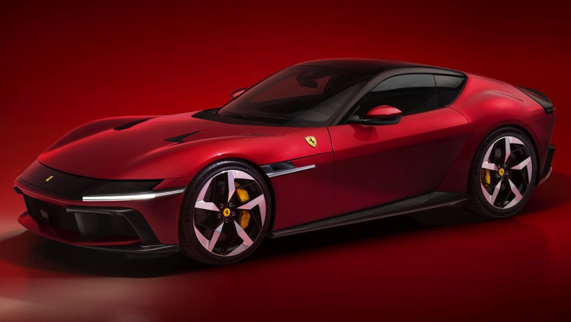 2025’in Tasarım Harikası Modelleri Belli Oldu! En Boş Paketi Bile Kapış Kapış Satılıyor - Resim : 2