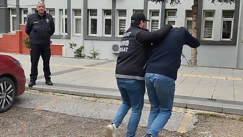 Tokat'ta 10 Bin Sentetik Ecza Hap Ele Geçirildi, 20 Gözaltı - Resim : 1