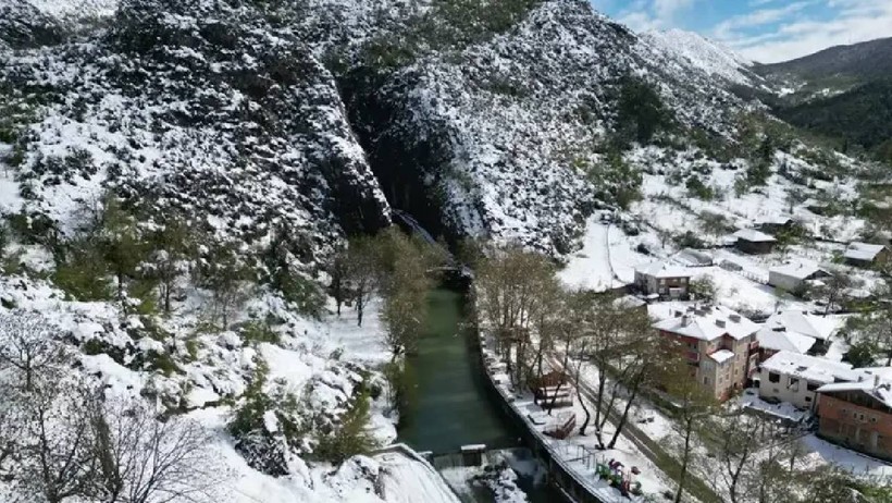 Aşk Acısını Unutmak İsteyenler Buraya Koşuyor: Efsanesiyle Şaşırtıyor, Gören Hayran Kalıyor - Resim : 2