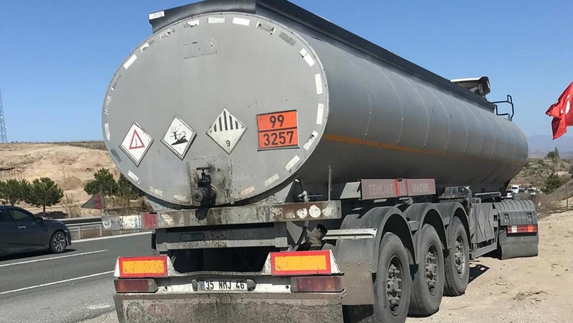 Kırıkkale'de Zincirleme Kaza, 2 Kişi Yaralandı - Resim : 1