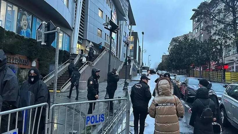 Beşiktaş Belediyesi'ne Yeni Operasyon: Başkan Yardımcısı Hakkında Gözaltı Kararı - Resim : 3