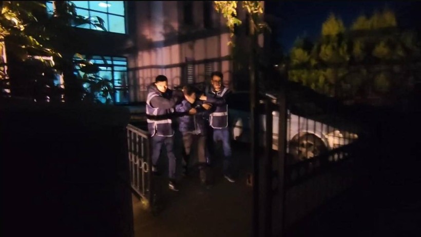 Skandalda Yeni Gelişme: Bungalovdaki Gizli Kamera Görüntüleri İşletmecinin Telefonundan Çıktı! - Resim : 2