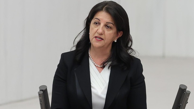DEM Parti Heyeti İmralı'yı Ziyaret Etti - Resim : 1