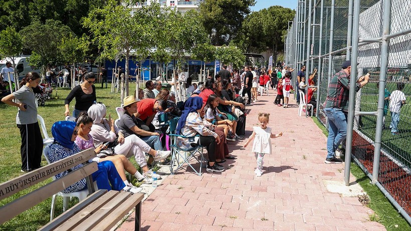 Antalya Büyükşehir Belediyesi’nden 23 Nisan’da Anlamlı Turnuva - Resim : 1