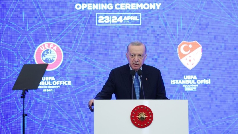 Cumhurbaşkanı Erdoğan'dan Muhalefete Deprem Tepkisi: Artık Laf Değil Taş Üstüne Taş Koyma Zamanı - Resim : 1