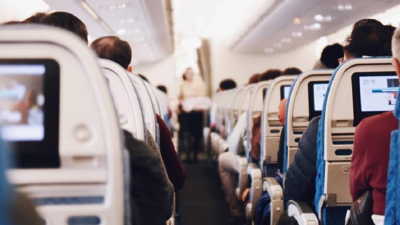 Uçakta Ekonomi Sınıfından Bedavaya Business Class’a Geçmenin Gizli Taktiği Ortaya Çıktı! Kimse Bunu Bilmiyor - Resim : 1