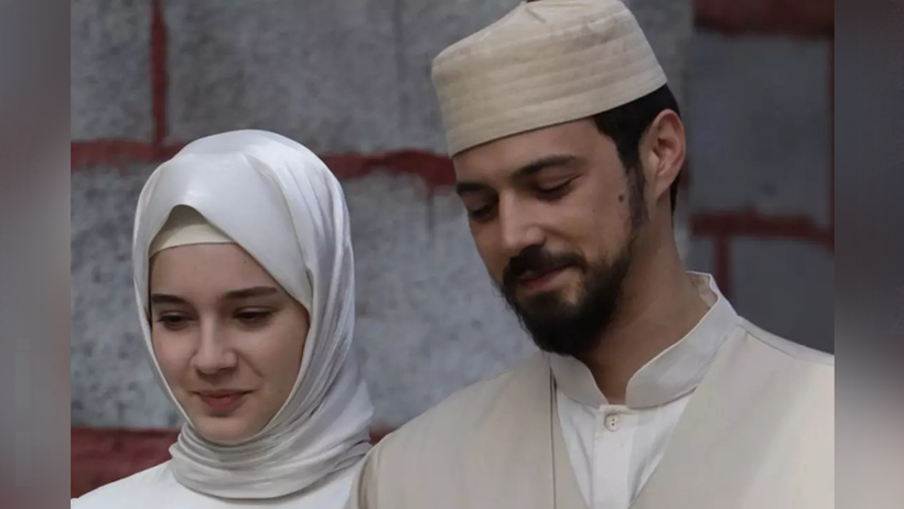 Kızıl Goncalar'ın Finalinde Büyük Sürpriz! Diziye Veda Etmişti ama Geri Döndü - Resim : 2