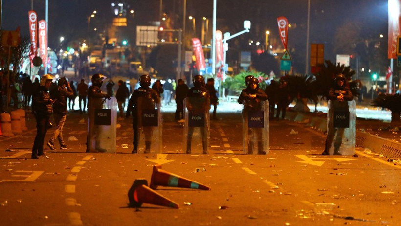Mehmet Uçum'dan Protestolara İlginç Yorum: 'Emperyalist Güçler Devrede' - Resim : 1