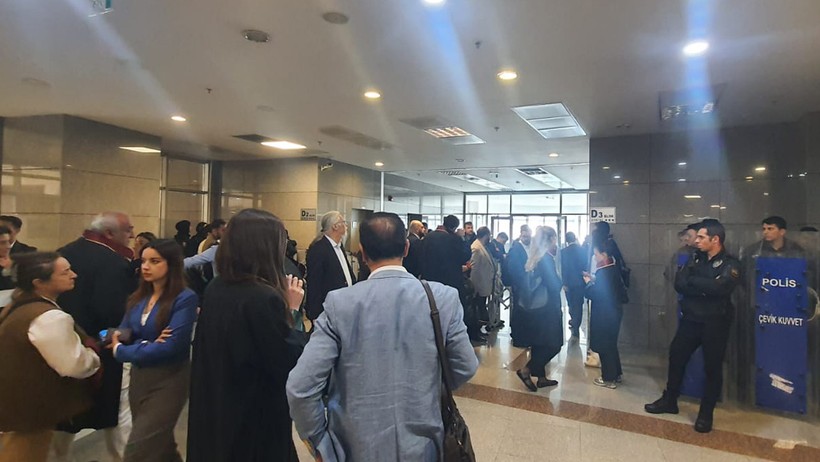 İBB Operasyonunda 4 Kişi Serbest Bırakıldı - Resim : 1