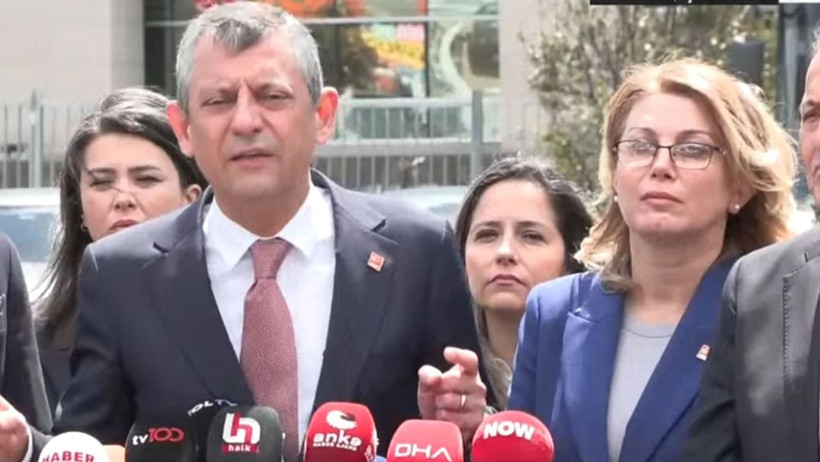 Özgür Özel'den Bakan Yerlikaya'ya 'Jammer' Yanıtı! 'Hepsi Bize AKP'li Belediyelerden Kaldı' - Resim : 1