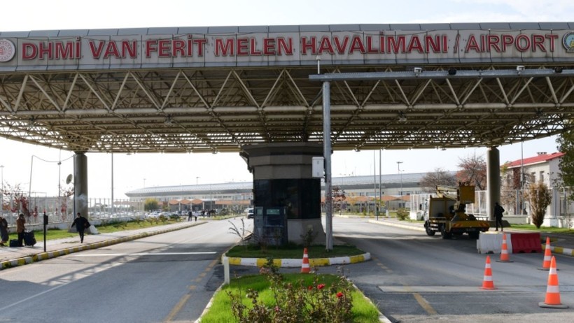 Havalimanında Dudak Uçuklatan Operasyon: Çantadan Servet Çıktı! - Resim : 1