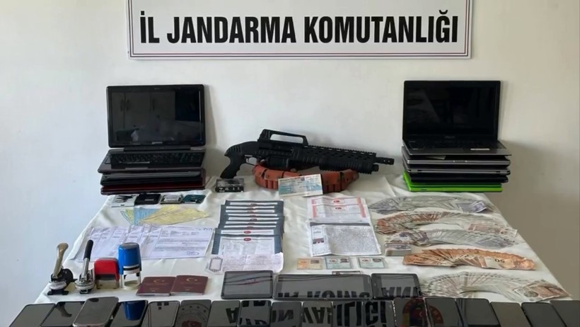 Aydın Merkezli Dev Dolandırıcılık Operasyonu: 38 Şüpheli Tutuklandı, 1.4 Milyar TL’lik Vurgun - Resim : 1