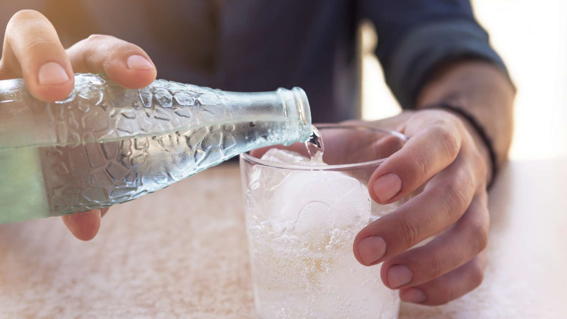 Maden Suyunu Bardağa Koyan Yandı: Paranız da Sağlığınız da Çöp Oluyor - Resim : 2