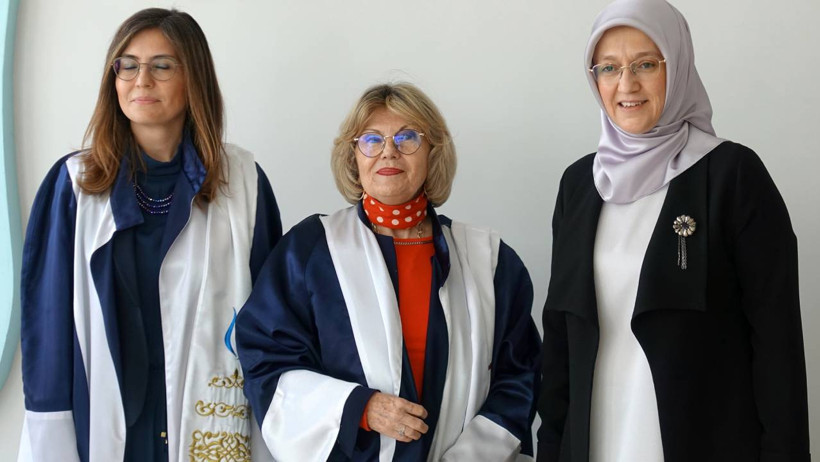 40 Yıl Sonra Akademiye Döndü, 'Doktor' Ünvanını Aldı - Resim : 1