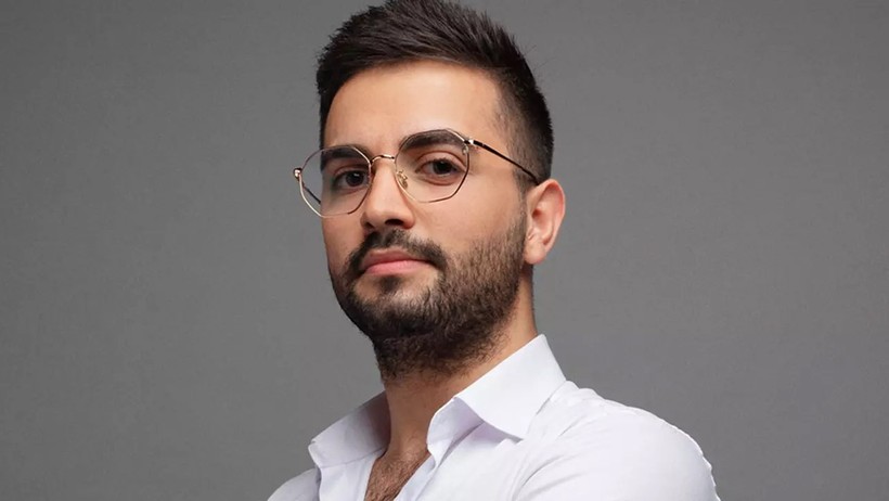 Kadir Ezildi ile Gamze Türkmen Dünyaevine Girdi! Sosyal Medya Bu Gelinliği Konuşuyor - Resim : 3