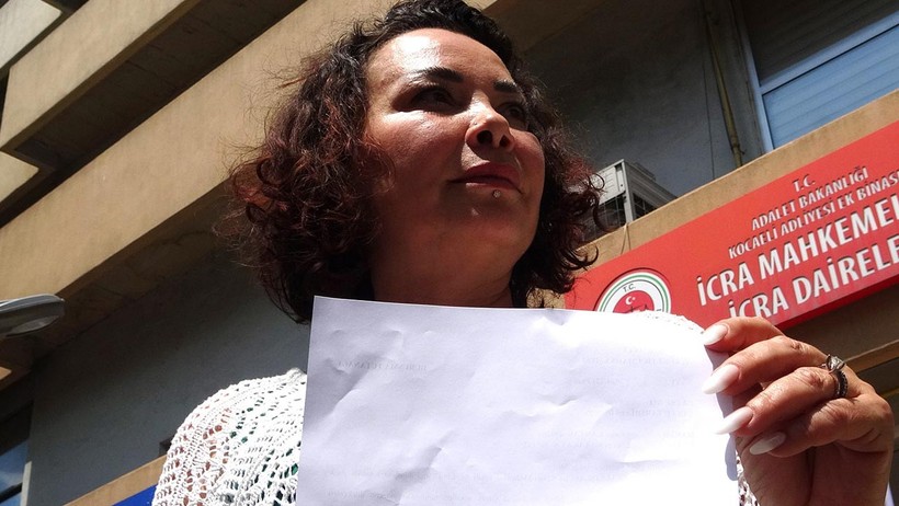 Yanlış Teşhis Yüzünden İki Göğsü Alındı! Korkunç Hata Hayatını Kabusa Çevirdi - Resim : 2