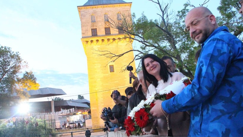 Edirne'de Kakava Şenlikleri: Dileklerini Tunca Nehri'ne Bıraktılar - Resim : 2