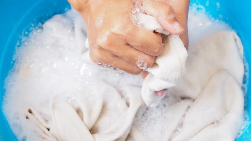 Sararıp Grileşen Beyazları Duvak Gibi Yapıyor, Makinenin Ömrünü Uzatıyor! Yalnızca 1 Bardak Yeterli - Resim : 1
