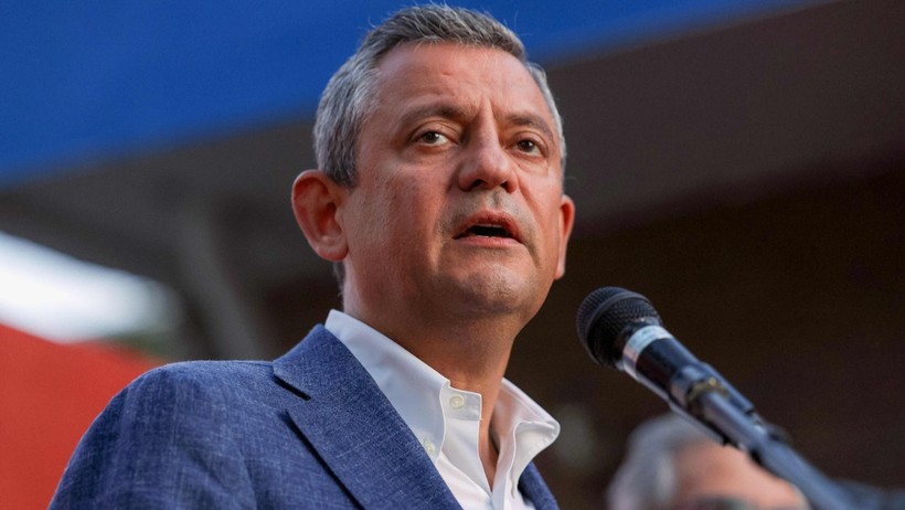 Saldırı Soruşturmasına Çarpıcı Yorum: Özgür Özel 'Yüreğim Çürür' Diyerek İsyan Etti - Resim : 1