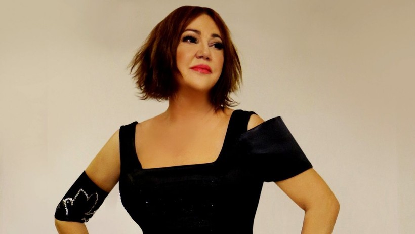 Ünlü Şarkıcı Nazan Öncel Hastaneye Kaldırıldı: Anjiyo Yapılacak - Resim : 1