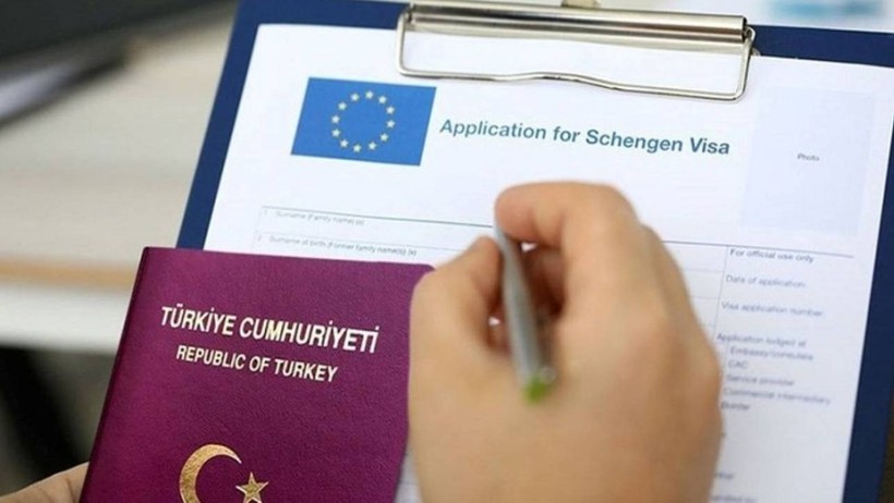 Başvuru Bile Hayal Oldu... Vize Randevusunu Sadece Simsarlar Alabiliyor! - Resim : 2