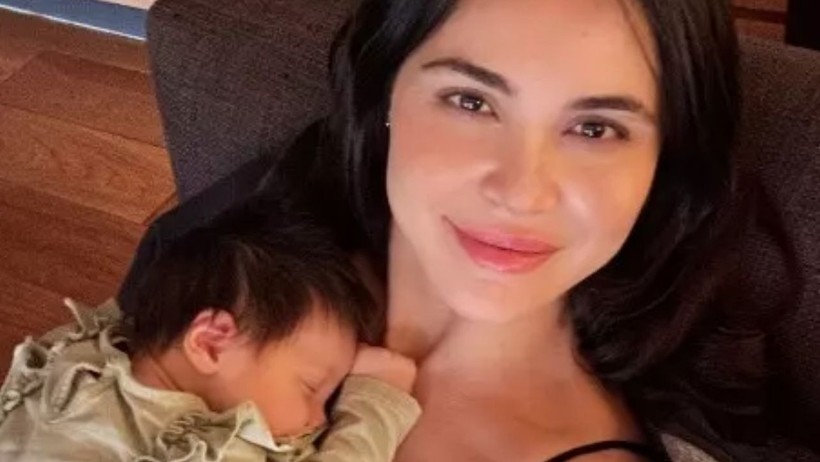 Üçüncü Bebeğini Kucağına Almıştı: Zeynep Demirel'den Kilo Verme Sırrı - Resim : 2