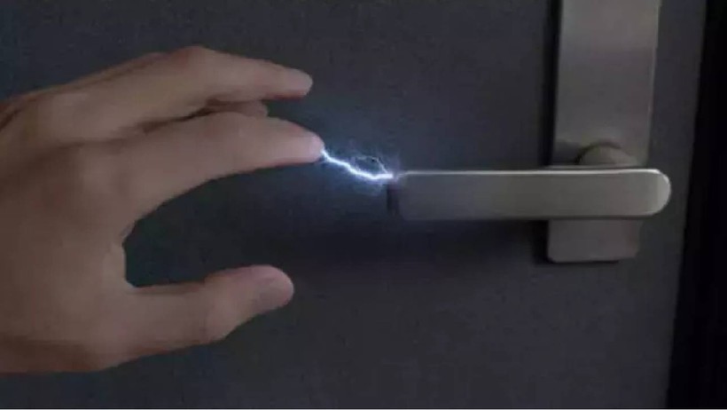 Dokununca Elektrik Çarpmasının Gerçek Nedeni Ortaya Çıktı: Duyunca Şaşıracaksınız - Resim : 2