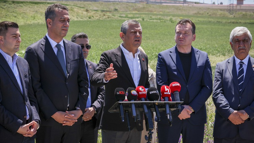 Özgür Özel Cumhurbaşkanı'na Yeni Öneri Sundu: '3 Sizden, 3 Bizden' Teklifi... - Resim : 1