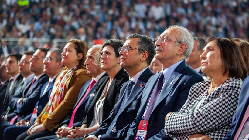 CHP'ye 'Şaibeli Kurultay' Soruşturmasında İddianame Tamam - Resim : 1