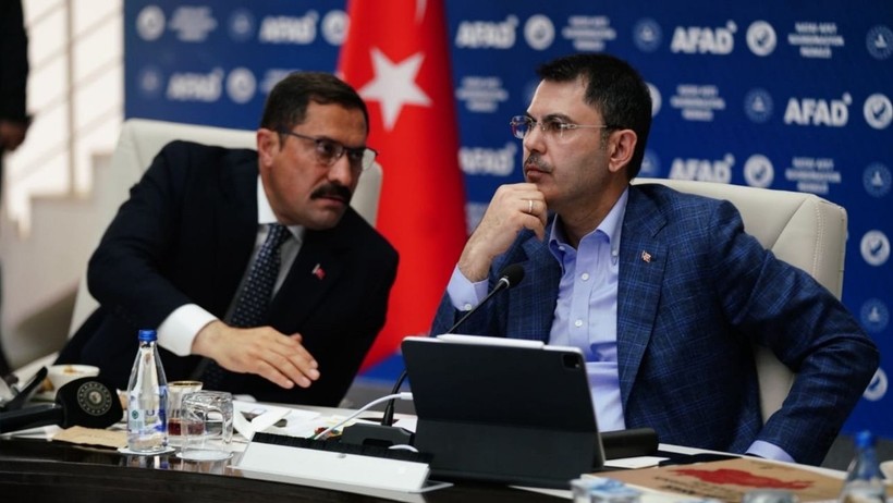 Bakan Murat Kurum Hatay'da: Kent Ayağa Kalkışın Simgesi Oluyor - Resim : 2