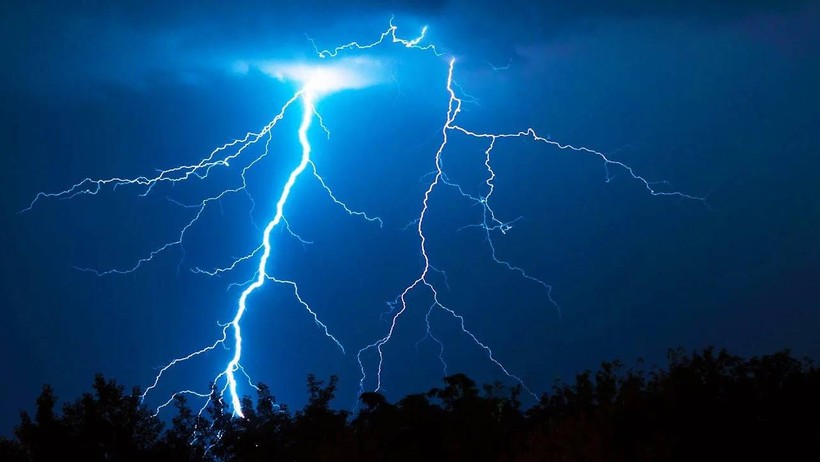 İstanbul'da 'Elektrik Fırtınası' Bekleniyor! Saat Verildi, Çok Kuvvetli Olacak... - Resim : 1