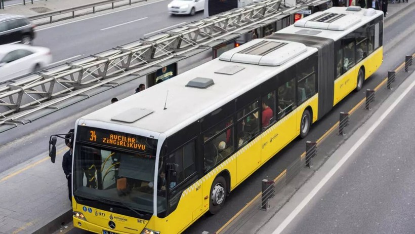 19 Mayıs’ta Metrobüs Ücretli mi? İstanbul’da Toplu Taşıma Gençlik ve Spor Bayramı'nda Ücretsiz mi? - Resim : 2