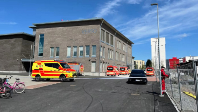 Finlandiya'da Okulda Dehşet! 16 Yaşındaki Öğrenci 3 Kız Öğrenciyi Bıçakladı, O Anları Kaydetti - Resim : 1