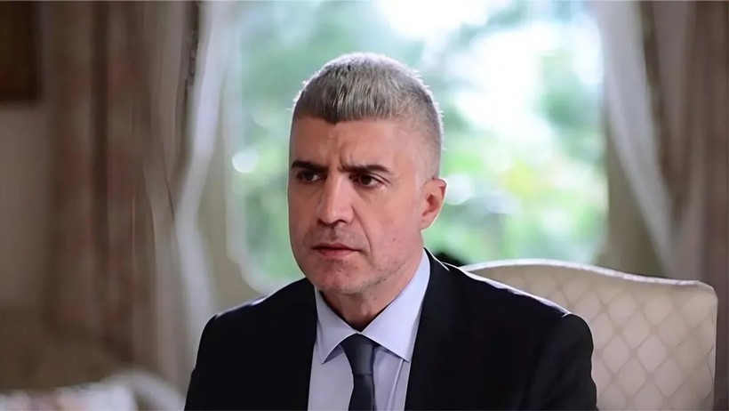Özcan Deniz'den Ağabeyine Şoke Eden Suçlama... '35 Yıl Beni İstismar Ettin' - Resim : 1
