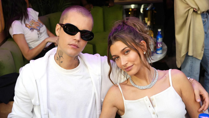 Selena Gomez ile Hailey Bieber, Justin Bieber'a Karşı Birleşti! Dünya Bu Paylaşımı Konuşuyor - Resim : 1