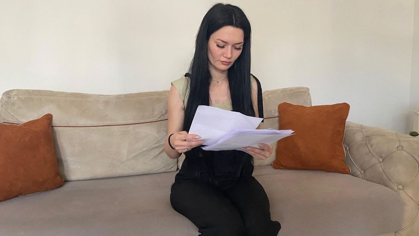Solaryumda Unutulmuştu! Vücudu Yanan Genç Kadın Mahkeme Kararına İsyan Etti - Resim : 1