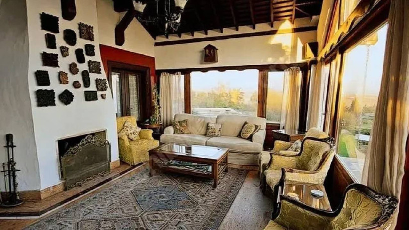 Aşk-ı Memnu Dizisinde Büyük Sırrın Patladığı Çiftlik Satılıyor! Ziyagil Ailesinin Vazgeçilmezine Dudak Uçuklatan Rakam - Resim : 1