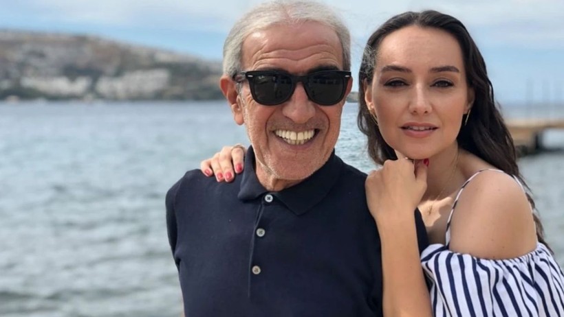 Edip Akbayram'ın Kızı Türkü Akbayram'dan Radikal Karar - Resim : 1