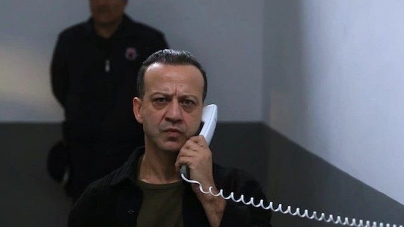 Ünlü Oyuncu Rıza Kocaoğlu Ameliyat Oldu! Hasta Yatağından Duyurdu, İki Ayağı da... - Resim : 3