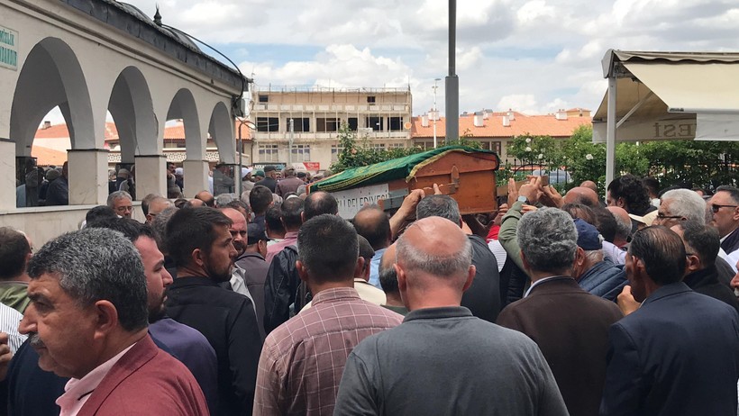 'Orman Dede' Kurduğu Ormana Gömülemedi, Yanındaki Ormana Defnedildi - Resim : 1