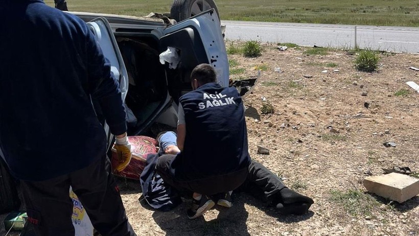 Van'da Feci Kaza! Kafa Kafaya Çarpıştılar, Ölü ve Yaralılar Var - Resim : 2