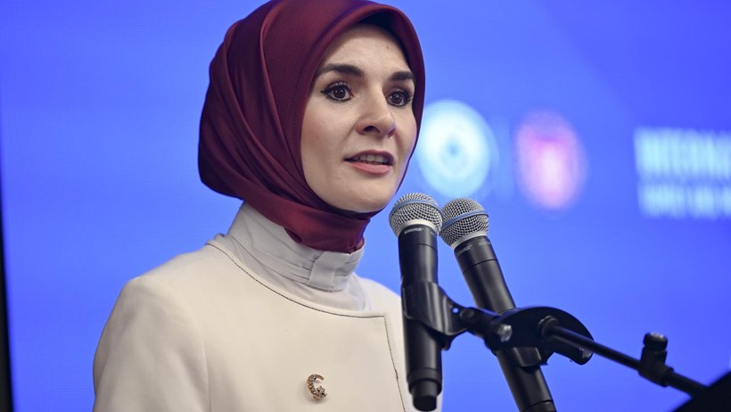 Aile Yılı Panosuna Saldıran Gençlerle 'Toplumsal Farkındalık' Etkinliği - Resim : 1
