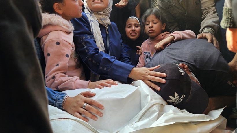İsrail Gazzelileri Yine Yardım Kuyruğunda Vurdu! Peş Peşe Katliam - Resim : 3